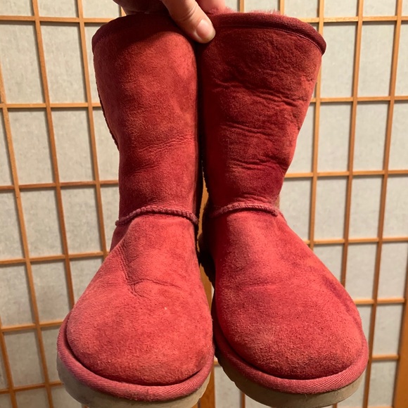 UGG Shoes - Women’s red Uggs size 7